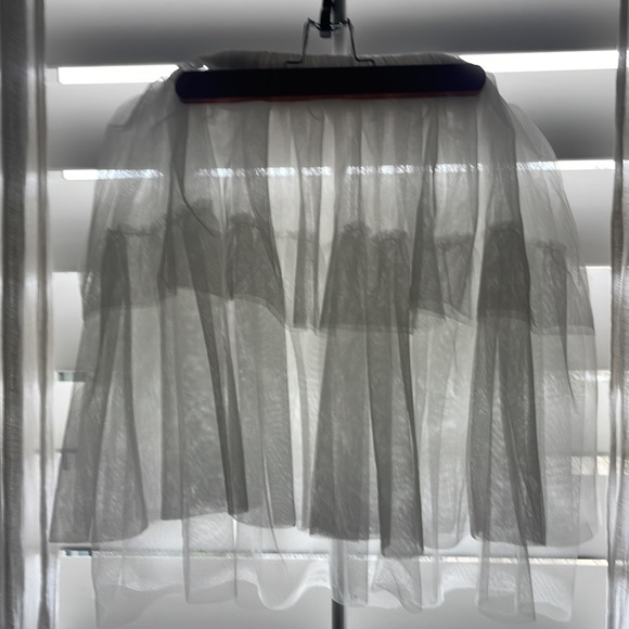 NWOT! Free People ‘Carrie Half Slip’ medium. White. 3 layers. Elastic waist - Picture 6 of 8